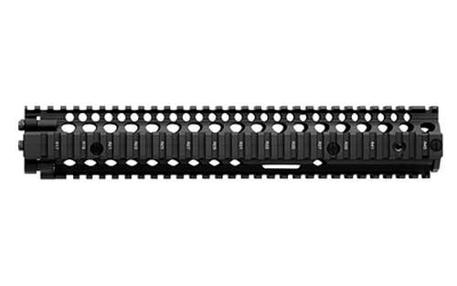 Grips Pads Stocks Daniel Defense RIS II DD M4A1 RAIL SYSTEM BLK • Model: RIS II